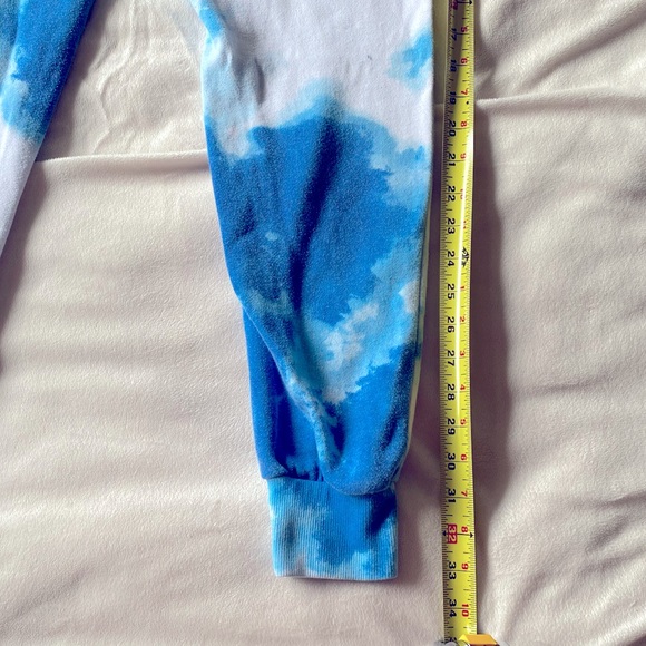 Retro MTV Sweatpants - Picture 5 of 7